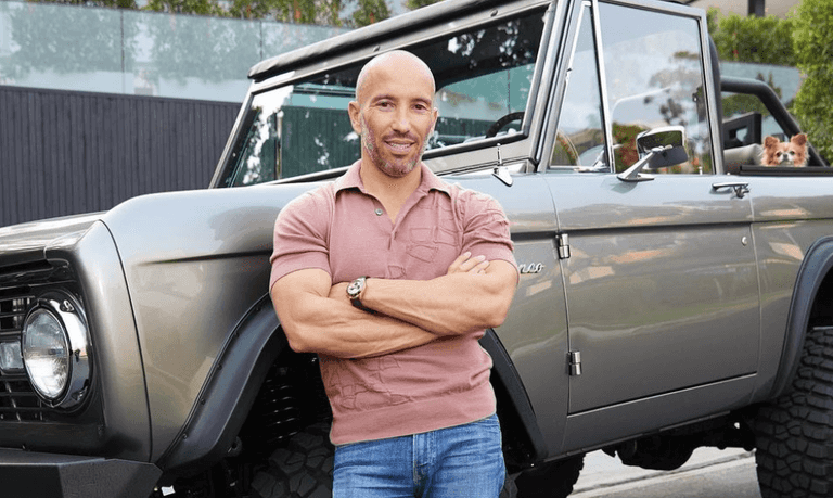 Jason Oppenheim says he’s “open” to marrying new girlfriend Jason Oppenheim says he’s “open” to marrying new girlfriend