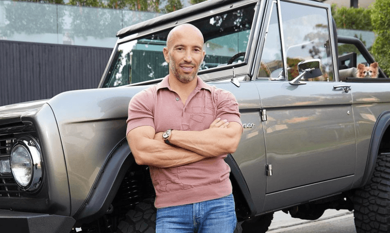 Jason Oppenheim says he’s “open” to marrying new girlfriend Jason Oppenheim says he’s “open” to marrying new girlfriend