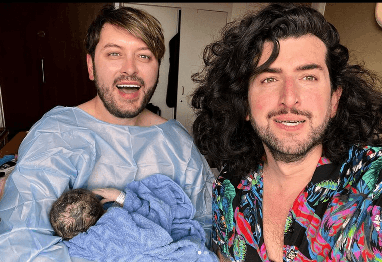 Brian Dowling shares heartwarming tribute to surrogate and sister Aoife Brian Dowling shares heartwarming tribute to surrogate and sister Aoife