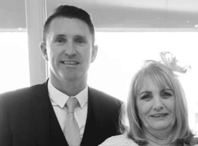 Robbie Keane honours his mother with heartbreaking eulogy Robbie Keane honours his mother with heartbreaking eulogy