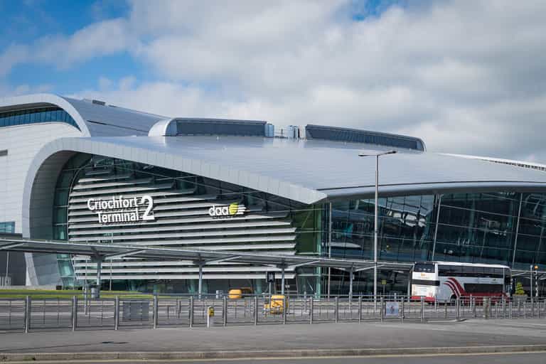 Dublin Airport shares warning with those travelling over the Bank Holiday weekend Dublin Airport shares warning with those travelling over the Bank Holiday weekend
