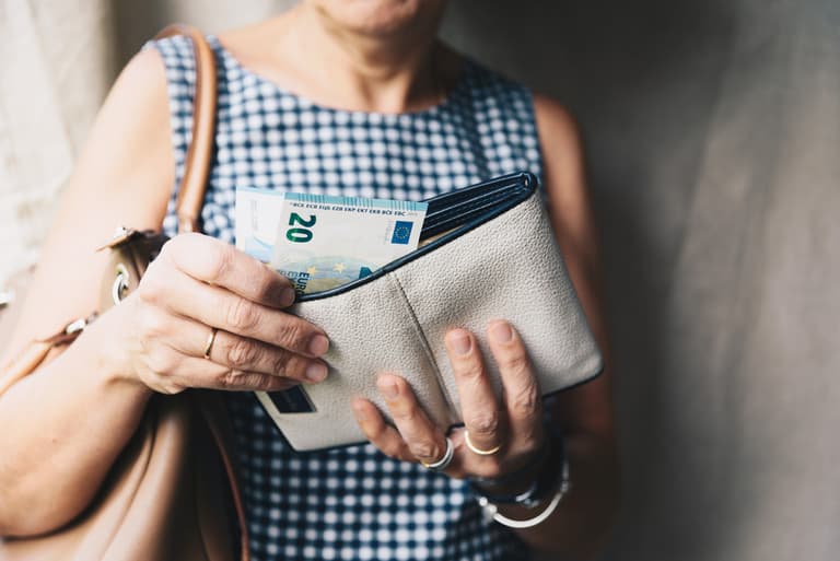Parents will receive their child benefit bonus earlier than expected Parents will receive their child benefit bonus earlier than expected
