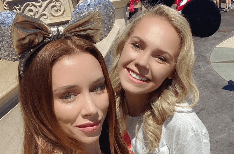 “Heartbroken beyond words”: Una Healy pens tribute to Lynsey Bennett “Heartbroken beyond words”: Una Healy pens tribute to Lynsey Bennett