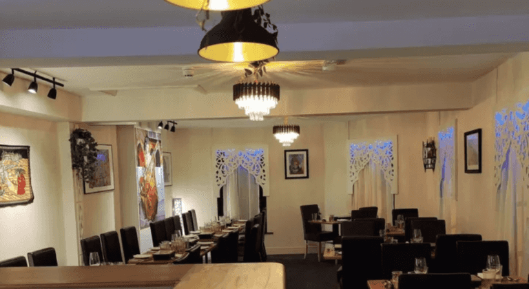 ‘No questions asked’: Dundalk restaurant offer free Christmas dinner to those in need for third year running ‘No questions asked’: Dundalk restaurant offer free Christmas dinner to those in need for third year running