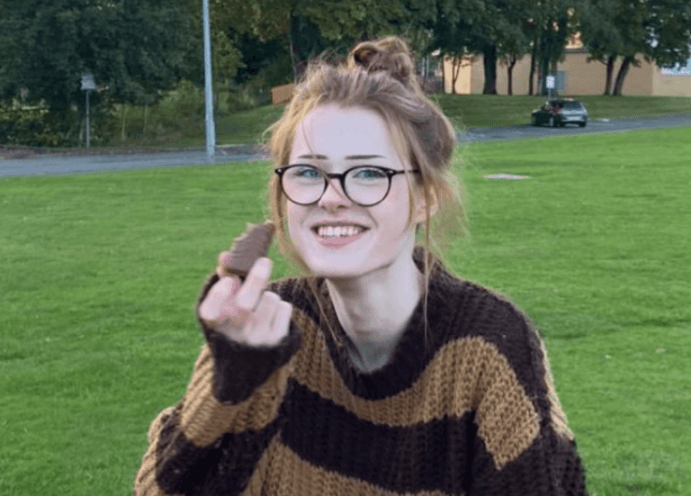 Teenager Brianna Ghey was bullied for years before fatal stabbing Teenager Brianna Ghey was bullied for years before fatal stabbing
