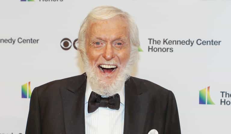 Dick Van Dyke (97) crashes after “losing control” of car Dick Van Dyke (97) crashes after “losing control” of car