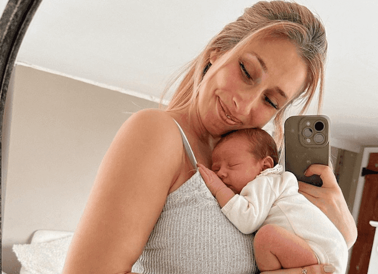 Stacey Solomon says she feels “absolutely f***ed” most of the time Stacey Solomon says she feels “absolutely f***ed” most of the time