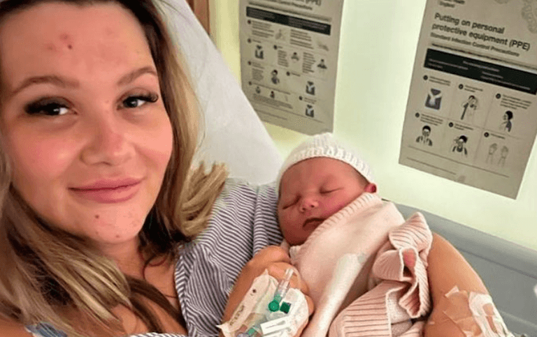 Love Island star Shaughna Phillips gives birth to a baby girl Love Island star Shaughna Phillips gives birth to a baby girl