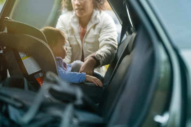 Infant dies after being left in hot car in Washington Infant dies after being left in hot car in Washington