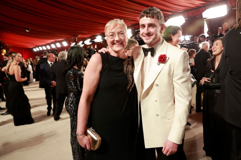 Paul Mescal’s mum updates fans on hospital return and gives positive new update Paul Mescal’s mum updates fans on hospital return and gives positive new update