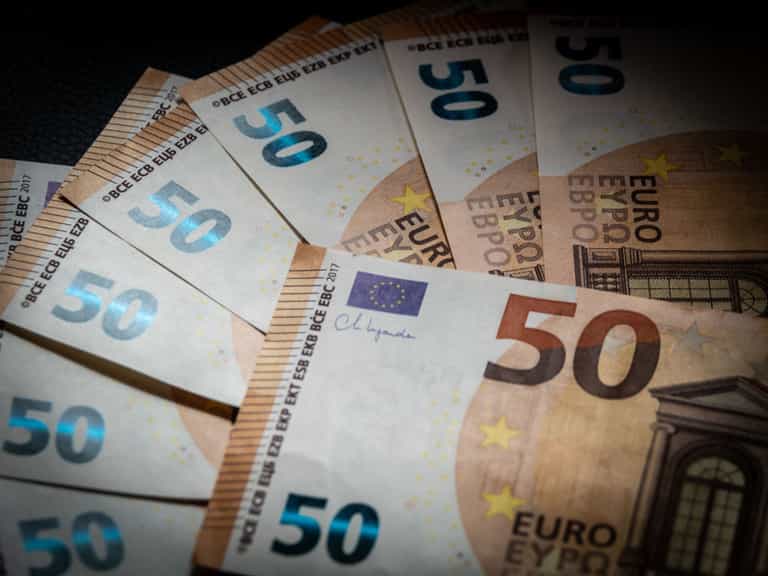 Thousands of social welfare recipients owed money after error with cost of living payment Thousands of social welfare recipients owed money after error with cost of living payment