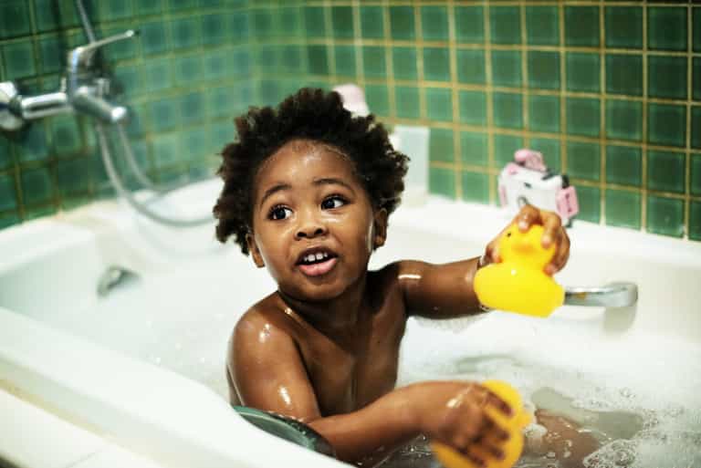 Expert advises parents on how often to clean children’s bath toys Expert advises parents on how often to clean children’s bath toys
