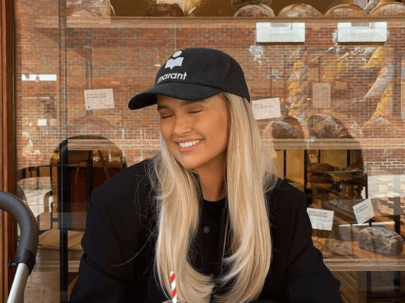 Molly-Mae shares incredible surprise video as she celebrates her 24th birthday Molly-Mae shares incredible surprise video as she celebrates her 24th birthday