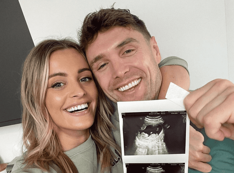 Pregnant Louise Cooney says she has experienced “nearly every symptom” Pregnant Louise Cooney says she has experienced “nearly every symptom”