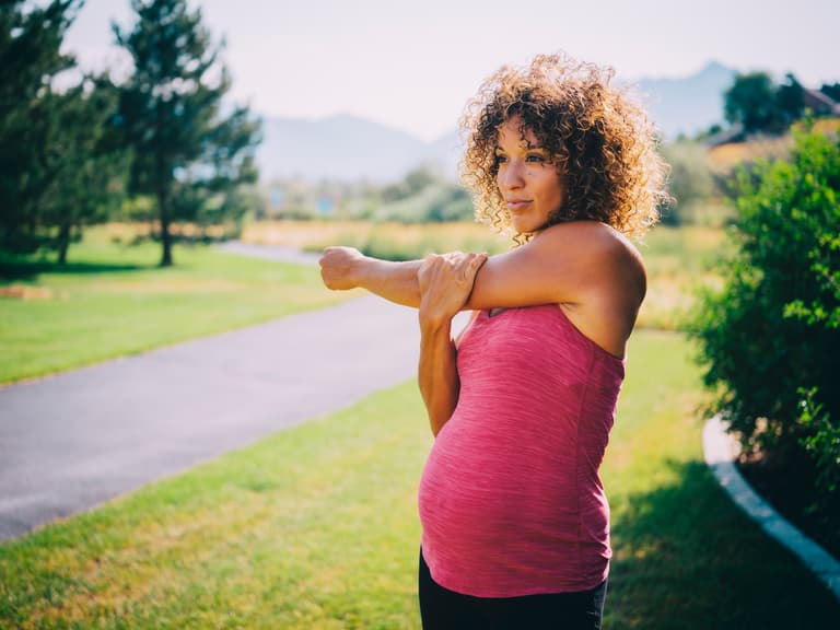 Ten exercises to avoid during pregnancy – from skiing to horseback riding Ten exercises to avoid during pregnancy – from skiing to horseback riding