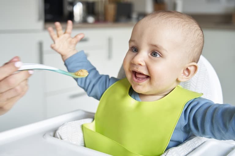 Mum shares fool-proof way she gets her kids to eat healthy snacks Mum shares fool-proof way she gets her kids to eat healthy snacks