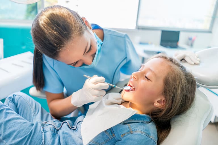 Irish dentists warn of 10-year backlog in children’s appointments Irish dentists warn of 10-year backlog in children’s appointments
