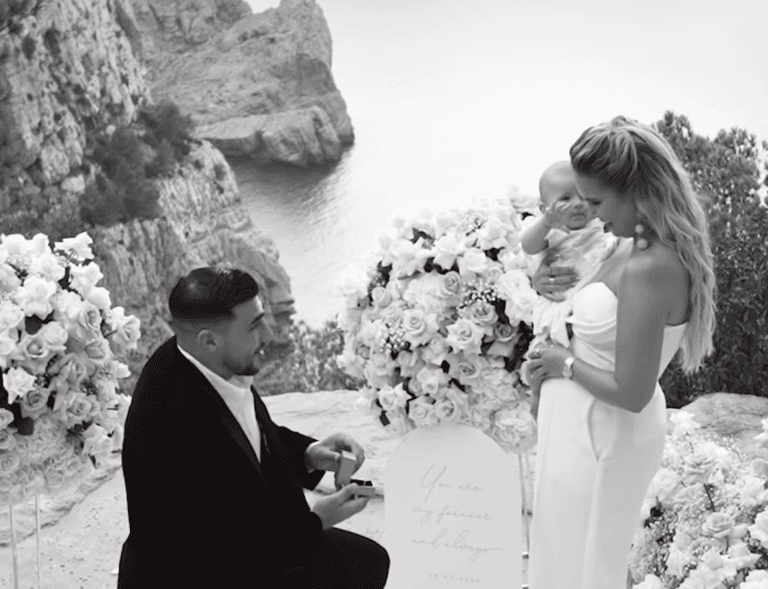 Fans are praising Tommy Fury for including daughter Bambi in sweet proposal to Molly-Mae Fans are praising Tommy Fury for including daughter Bambi in sweet proposal to Molly-Mae