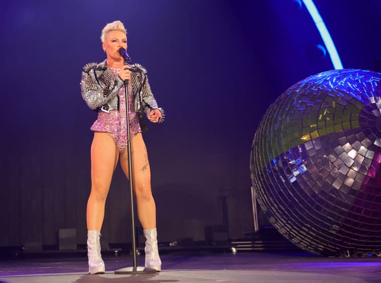 Woman who went into labour at Pink concert pays tribute with baby name Woman who went into labour at Pink concert pays tribute with baby name