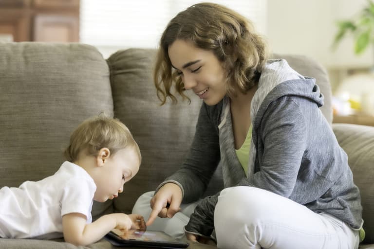 Babysitter sparks debate after refusing to change baby’s nappy Babysitter sparks debate after refusing to change baby’s nappy