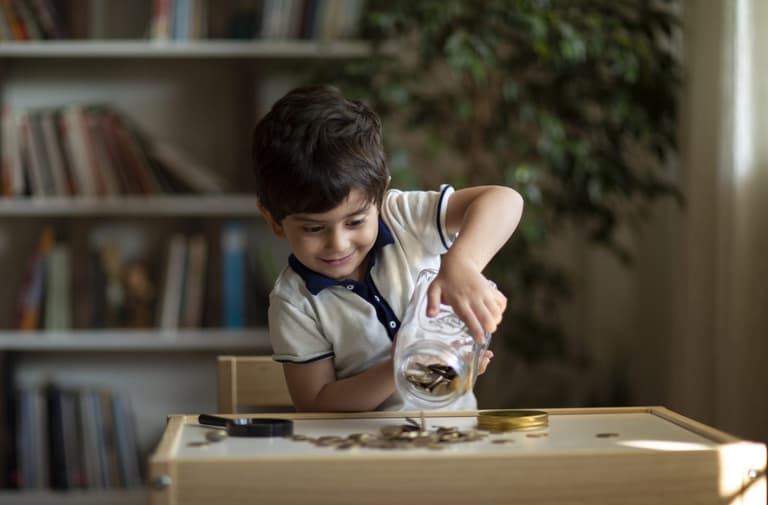Mum admits she makes her 7-year-old pay rent but for a good reason Mum admits she makes her 7-year-old pay rent but for a good reason