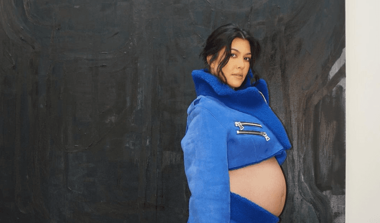 Kourtney Kardashian is ‘grateful’ to hold her baby after pregnancy took a stressful turn Kourtney Kardashian is ‘grateful’ to hold her baby after pregnancy took a stressful turn