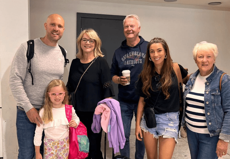 Georgie Crawford shares update with followers as she travels to meet her second baby Georgie Crawford shares update with followers as she travels to meet her second baby
