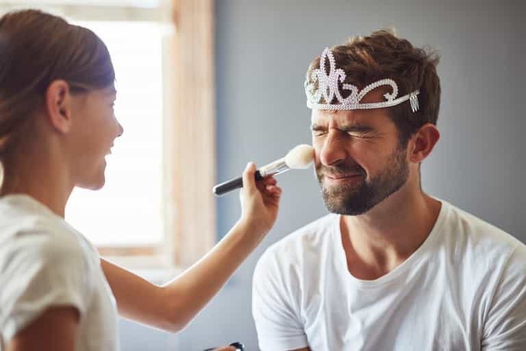 Fathers who have daughters tend to live longer, says study Fathers who have daughters tend to live longer, says study