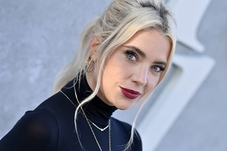 Ashley Benson is reportedly pregnant with her first child Ashley Benson is reportedly pregnant with her first child