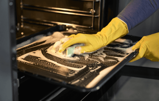 This mum has a cheap hack for cleaning your oven – and you might already have the supplies This mum has a cheap hack for cleaning your oven – and you might already have the supplies