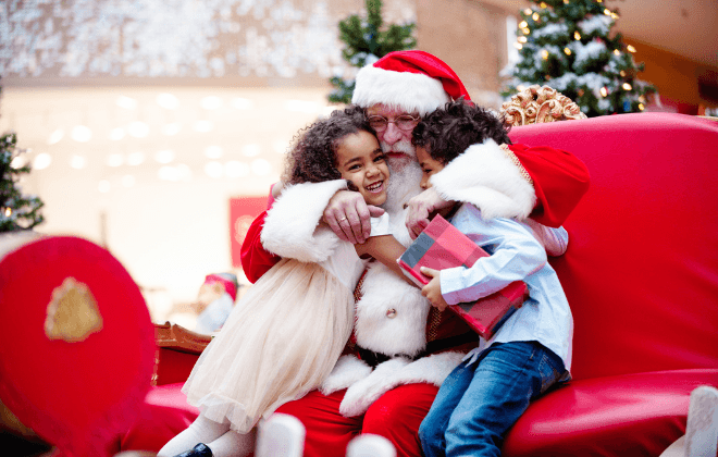 Expert warns parents not to use Santa as a bargaining tool with kids Expert warns parents not to use Santa as a bargaining tool with kids