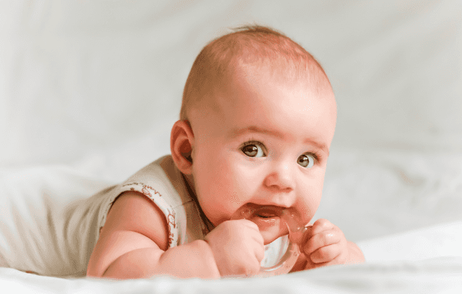 ‘Am I wrong for ignoring my selfish neighbour when my baby cries?’ ‘Am I wrong for ignoring my selfish neighbour when my baby cries?’