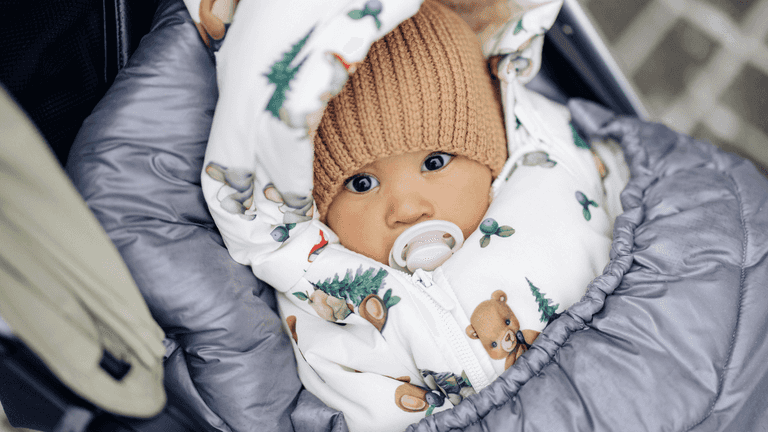 20 baby names that are perfect for winter babies 20 baby names that are perfect for winter babies