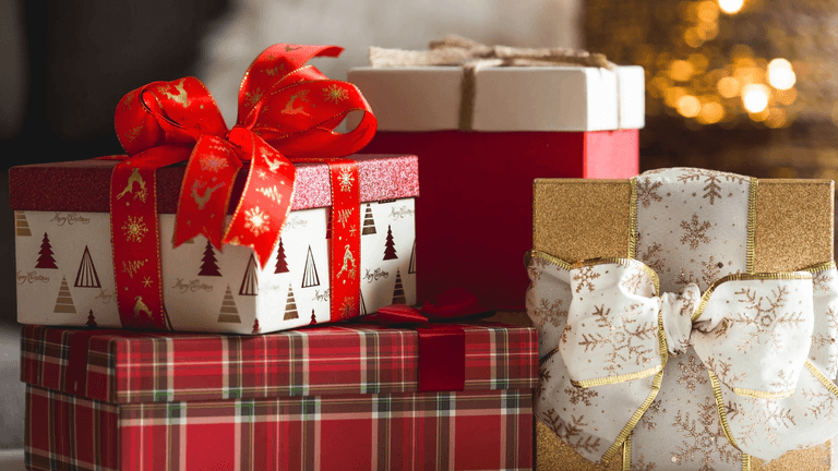 People shocked after woman shares 13-year-old’s Christmas list People shocked after woman shares 13-year-old’s Christmas list