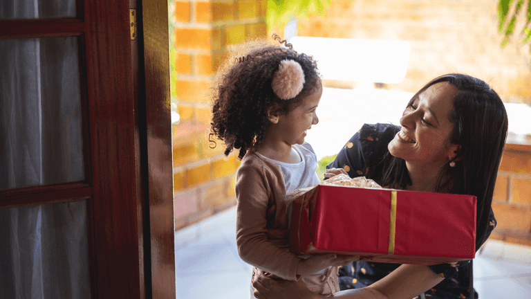 Mum outraged after daughter is invited to birthday on Christmas Eve Mum outraged after daughter is invited to birthday on Christmas Eve