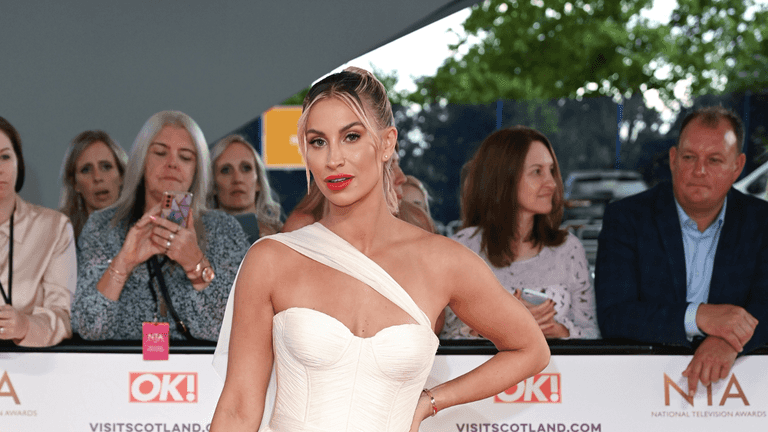 Ferne McCann explains why she drinks her own breast milk Ferne McCann explains why she drinks her own breast milk