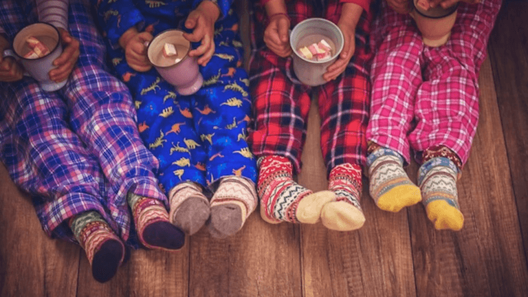 This hack heats your pyjamas without using the central heating This hack heats your pyjamas without using the central heating