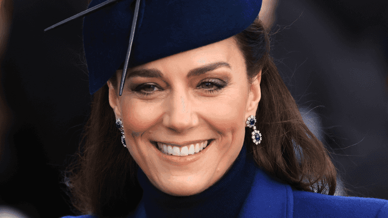 Prince William visits Princess Kate in hospital following planned surgery Prince William visits Princess Kate in hospital following planned surgery