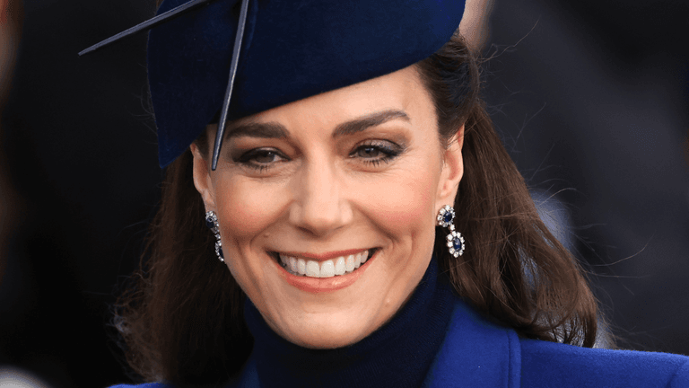 Prince William visits Princess Kate in hospital following planned surgery Prince William visits Princess Kate in hospital following planned surgery