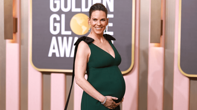 Hilary Swank shares the names of her twins almost a year after their birth Hilary Swank shares the names of her twins almost a year after their birth