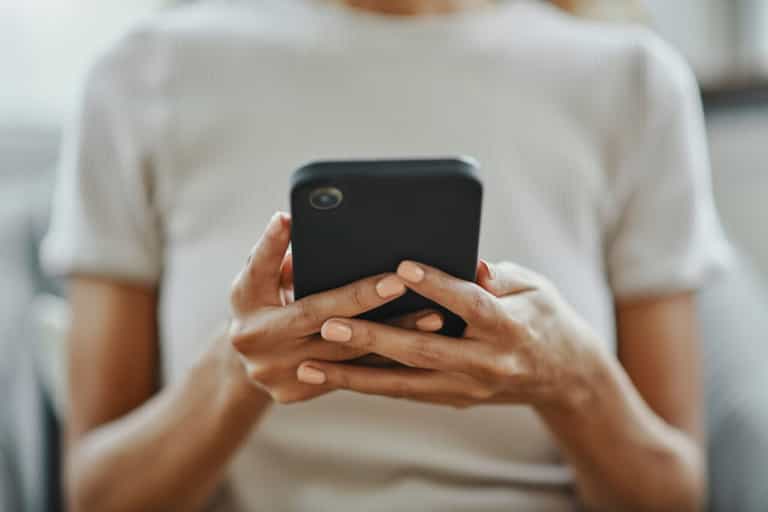 ‘We live in a very disgusting world’ – Mum highlights the sinister side of sharing children online ‘We live in a very disgusting world’ – Mum highlights the sinister side of sharing children online
