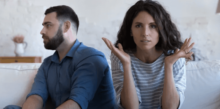 Woman who earns more than boyfriend ‘gets the ick’ because she has to pay for everything Woman who earns more than boyfriend ‘gets the ick’ because she has to pay for everything