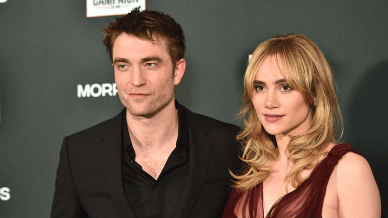 Robert Pattinson and Suki Waterhouse have welcomed their first child Robert Pattinson and Suki Waterhouse have welcomed their first child