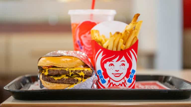 Very popular US fast food chain to open 10 restaurants in Ireland Very popular US fast food chain to open 10 restaurants in Ireland