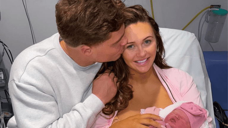 ‘Our girl is here’ – Charlotte Dawson welcomes her third child ‘Our girl is here’ – Charlotte Dawson welcomes her third child