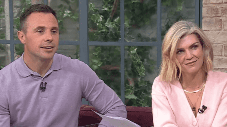 Ireland AM’s Tommy Bowe praised for ‘grilling’ TD for ‘failing children’ Ireland AM’s Tommy Bowe praised for ‘grilling’ TD for ‘failing children’