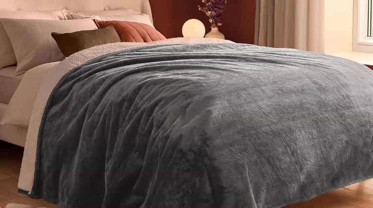 Sold-out heated blanket that ‘doesn’t cost a penny to run’ is back in stock Sold-out heated blanket that ‘doesn’t cost a penny to run’ is back in stock