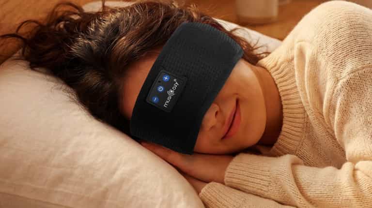 Insomnia sufferers praise ‘game-changing’ device that ‘improves sleep’ Insomnia sufferers praise ‘game-changing’ device that ‘improves sleep’