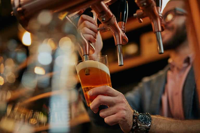 Pub bans children, saying ‘entitled parents’ don’t look after them Pub bans children, saying ‘entitled parents’ don’t look after them
