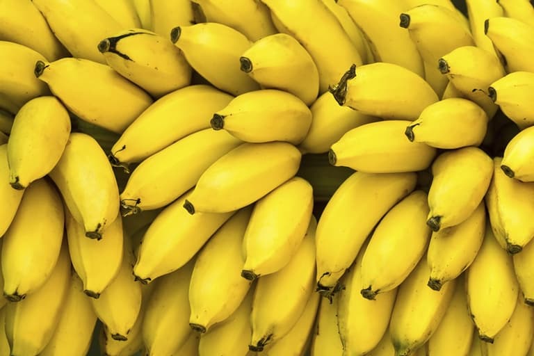 Breaking News: There’s ANOTHER way to peel a banana Breaking News: There’s ANOTHER way to peel a banana